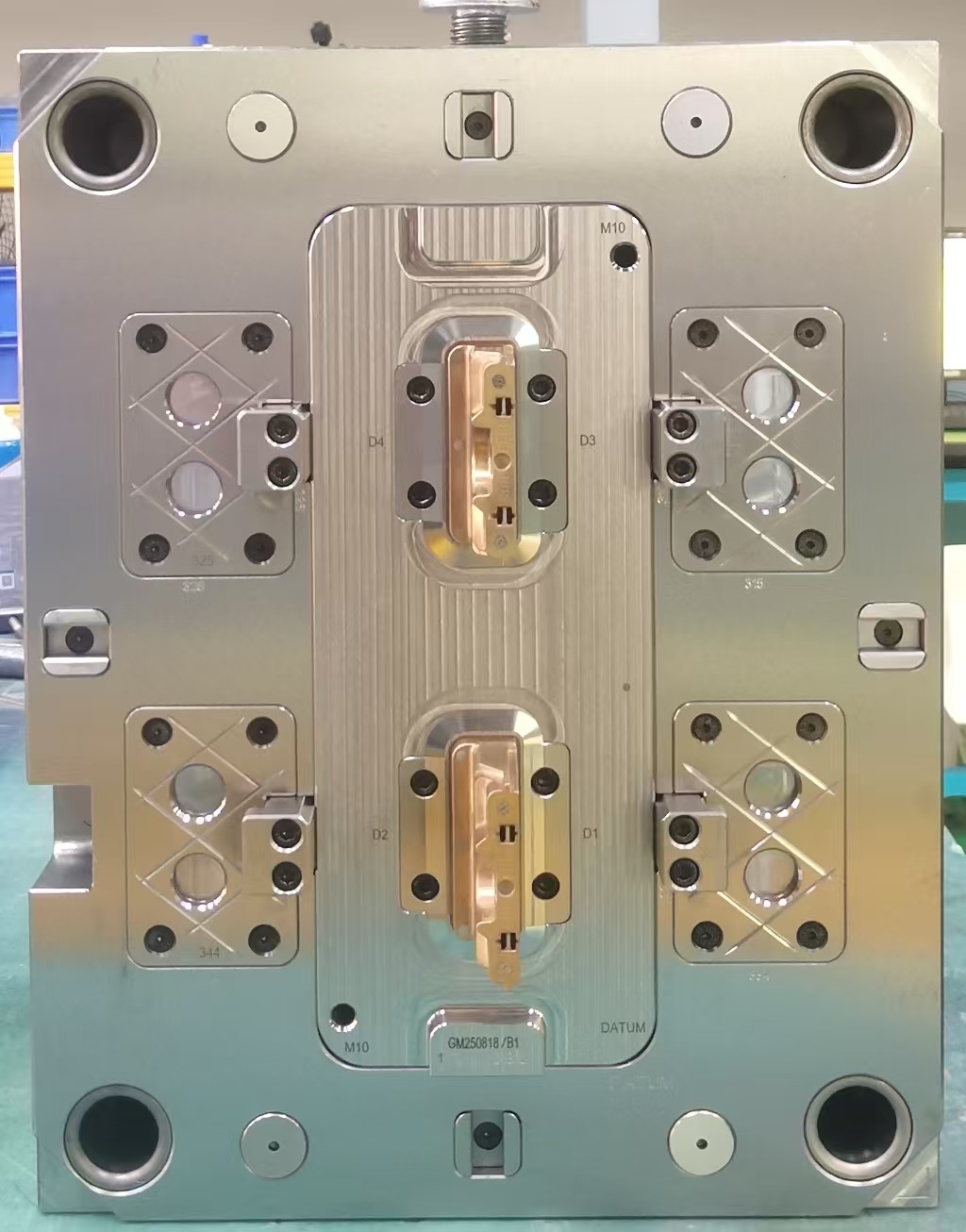 Key Factors Affecting Injection Mold Costs in China