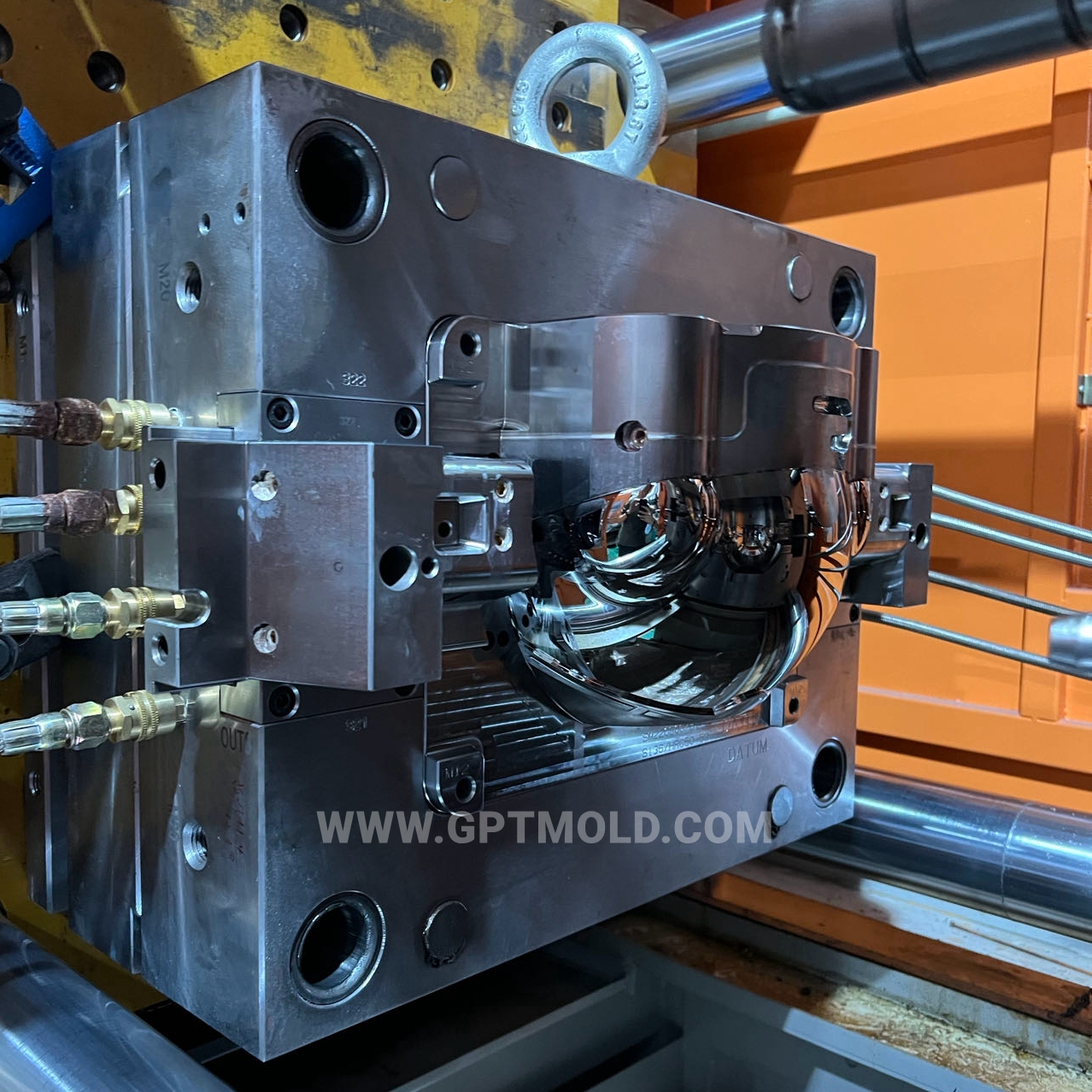 Plastic Mold Making, China Mold Manufacturer