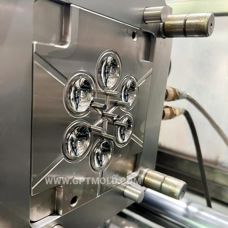 How to design and manufacture a high precision optical lens mold?